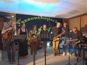 Jazzonthepark S1-16